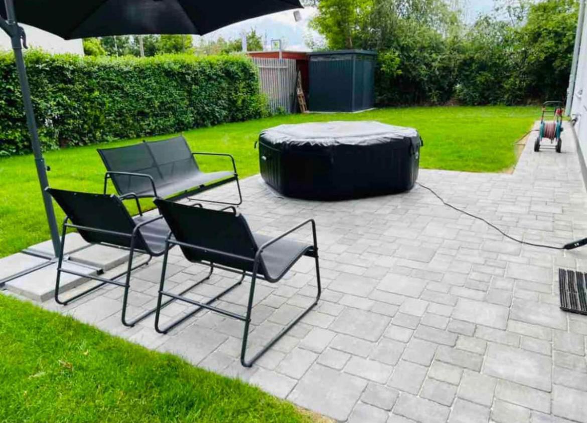 Haushalfte Mit Garten, Kamin, Grill & Whirlpool Nahe Ber Villa Berlín Exterior foto