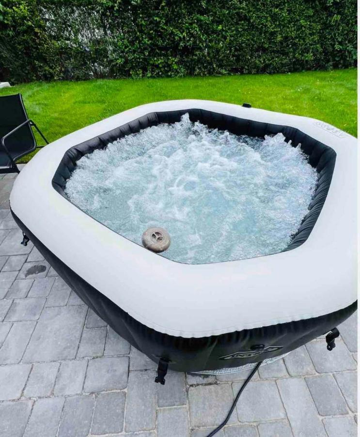 Haushalfte Mit Garten, Kamin, Grill & Whirlpool Nahe Ber Villa Berlín Exterior foto